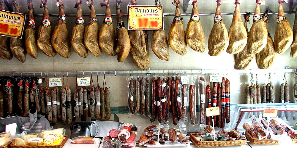 Jamones y embutidos ibéricos en Carnicería Jara en Santa Marta de Tormes Salamanca